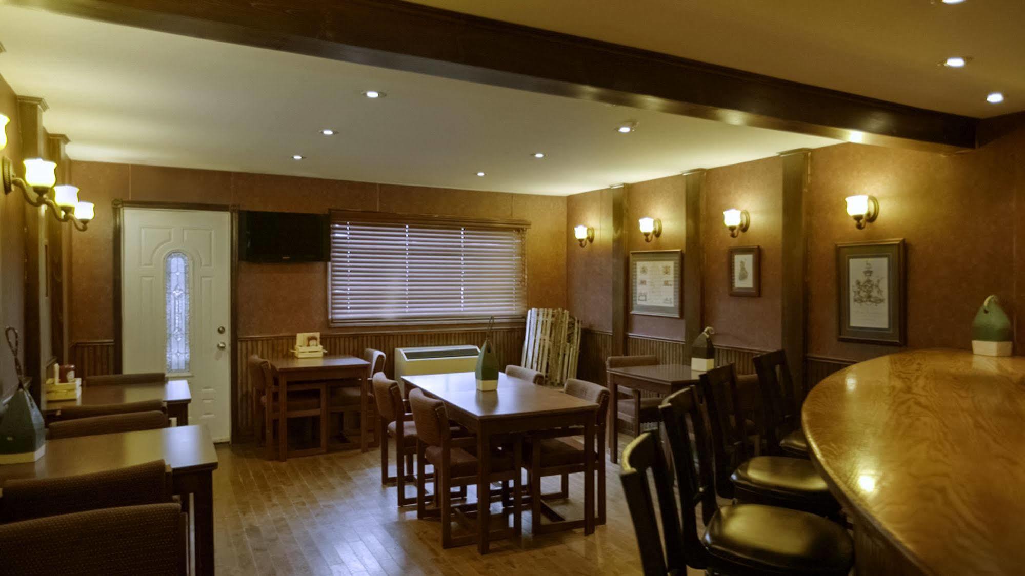 Hearthstone Inn - Port Hastings Kültér fotó